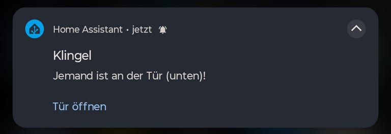 Android notification: Klingel, Jemand ist an der Tür (unten)!, with an Open door button.